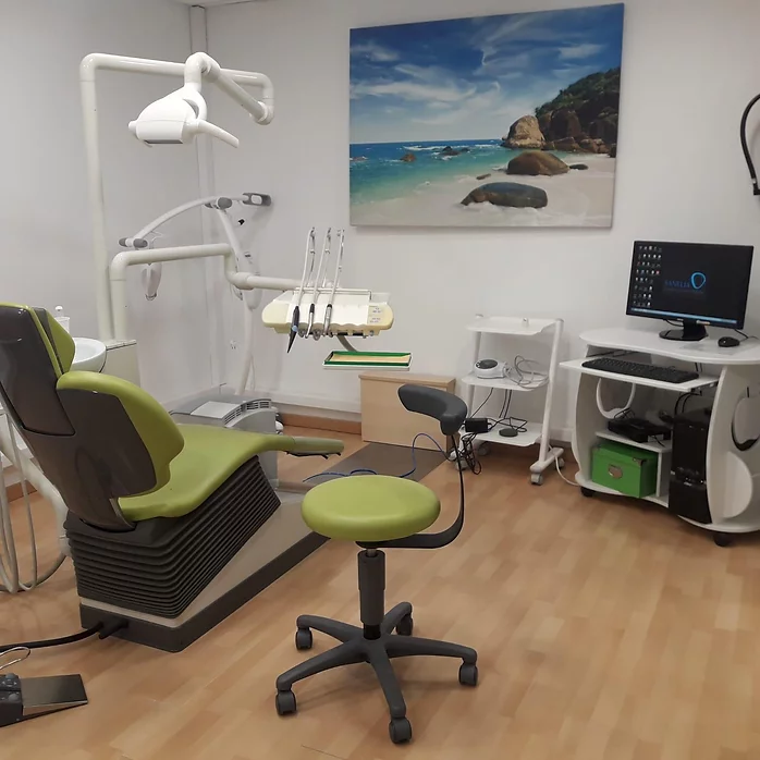 Dental Aesthetic Clinics Tarragona NewHolidays.co.uk